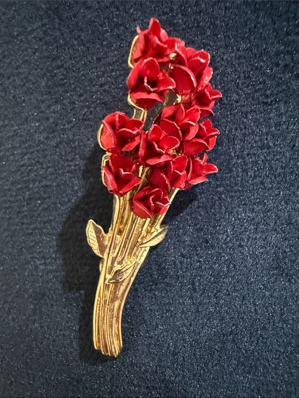 Vintage Brooch 1997 by David Monn line of collectible fashion jewelry